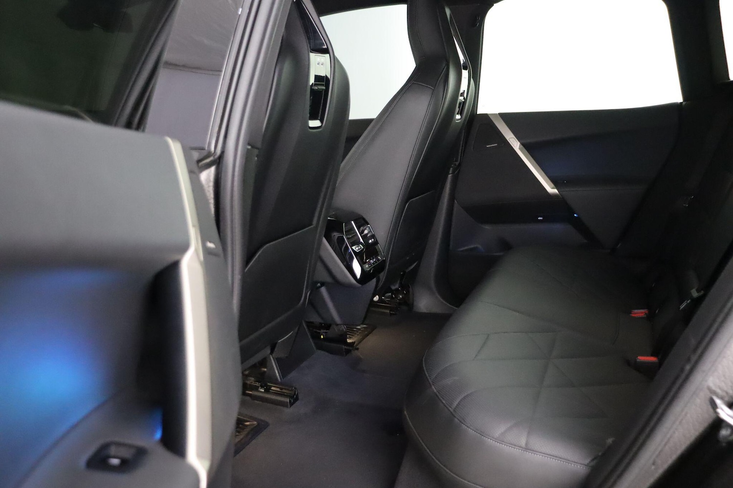 Used BMW iX 2022 for sale - 77091609: Photo 14