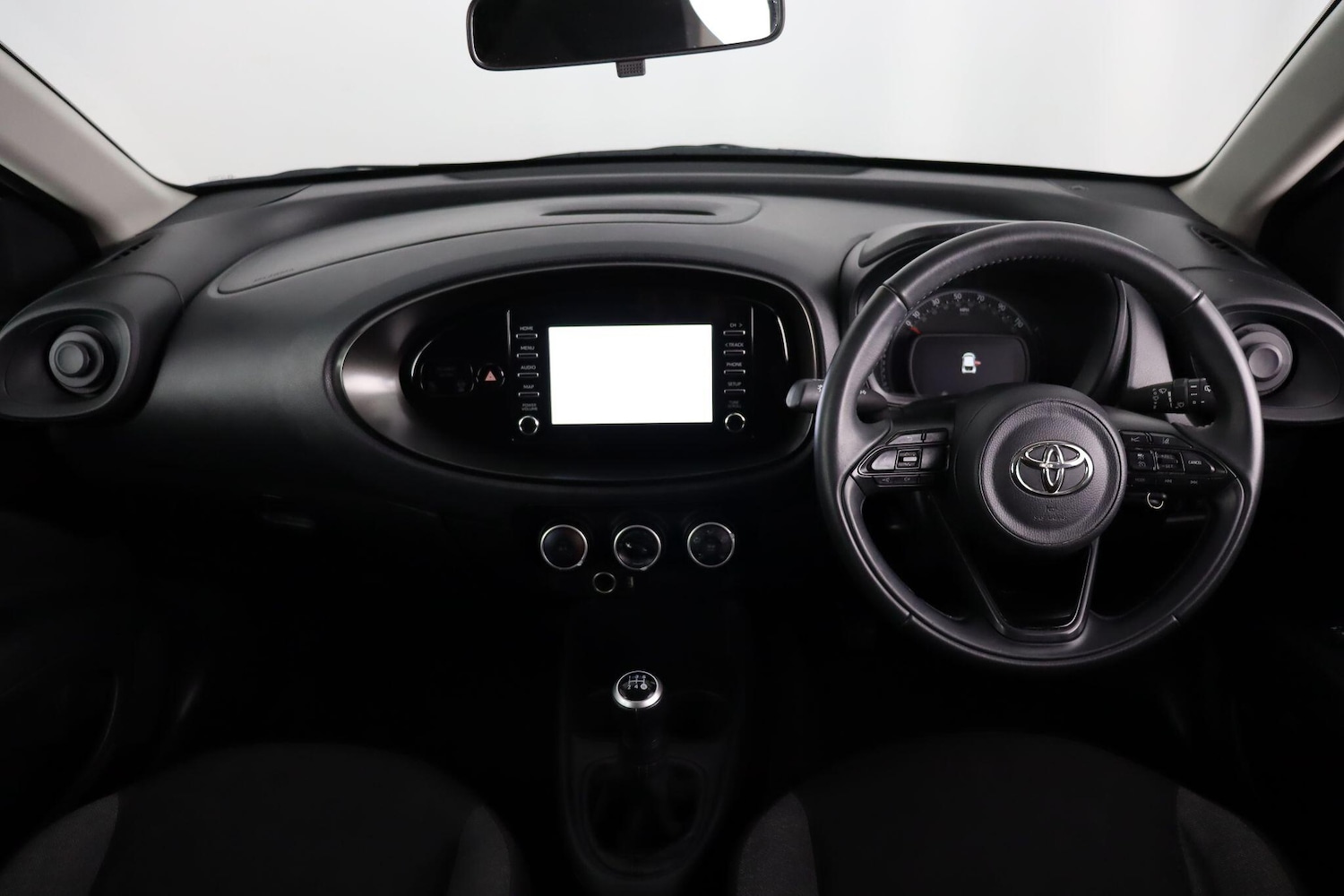 Used Toyota Aygo X 2022 for sale - 77074824: Photo 10