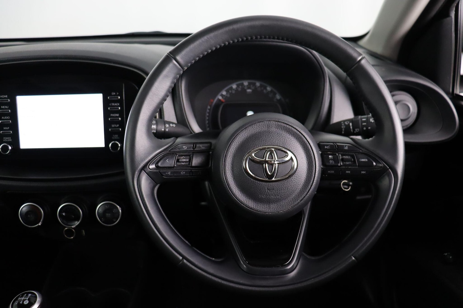 Used Toyota Aygo X 2022 for sale - 77074824: Photo 9