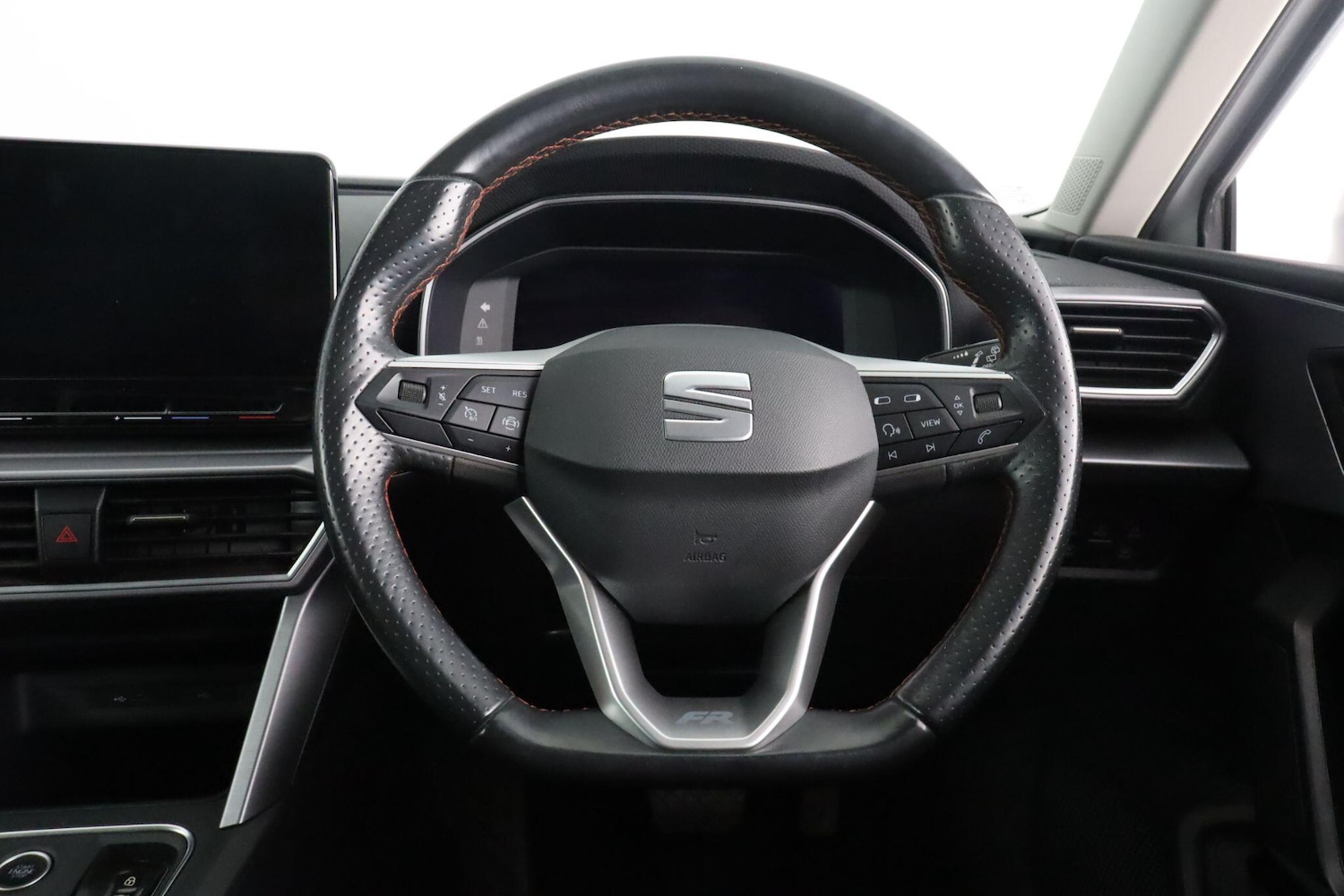 Used SEAT Leon 2021 for sale - 76613239: Photo 10