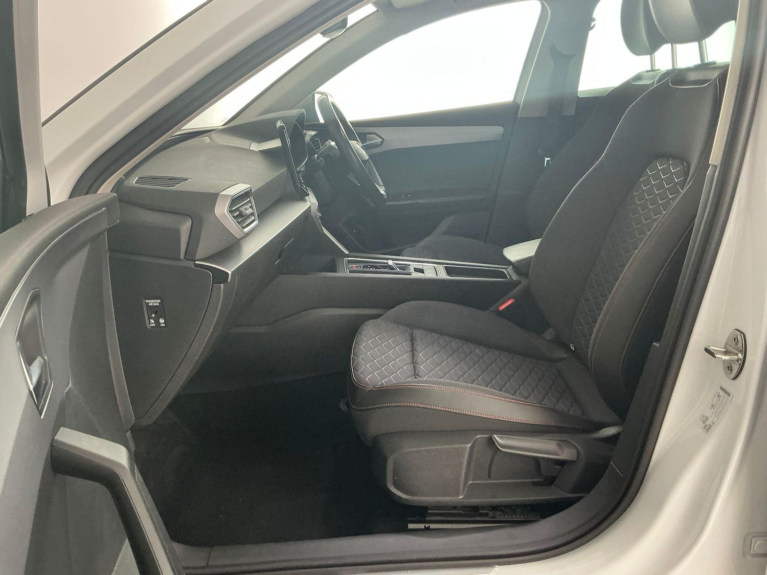 Used SEAT Leon 2021 for sale - 76613239: Photo 12