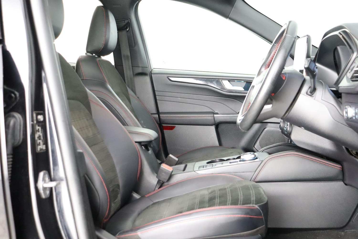 Used Ford Kuga 2022 for sale - 76912957: Photo 14