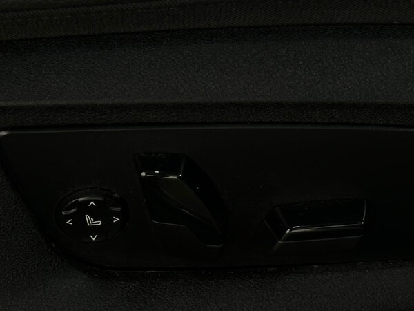 Used BMW 5 Series 2022 for sale - 76152353: Photo 23