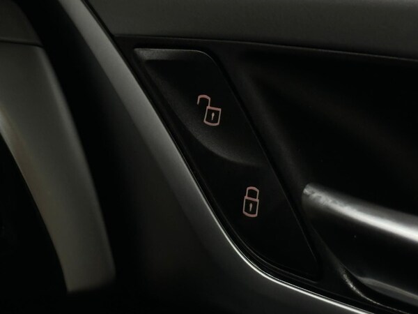 Used BMW 5 Series 2022 for sale - 76152353: Photo 25