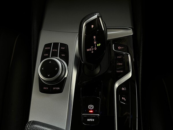 Used BMW 5 Series 2022 for sale - 76152353: Photo 31