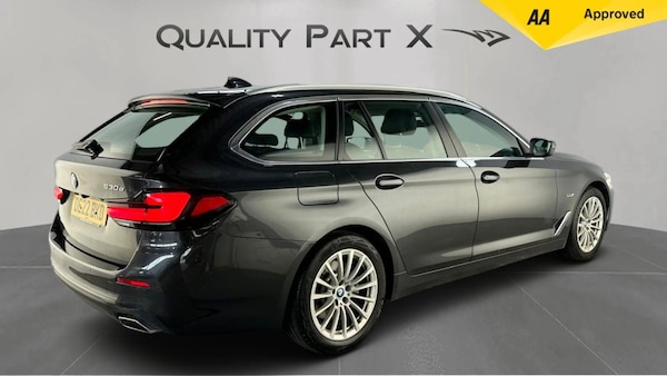 Used BMW 5 Series 2022 for sale - 76152353: Photo 3