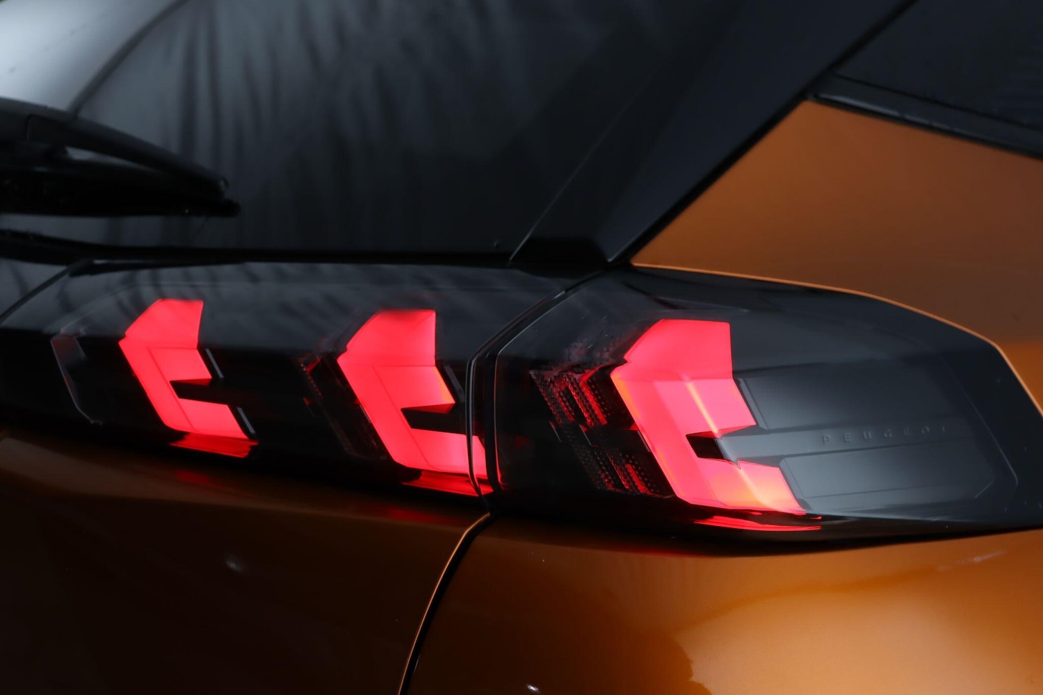 Used Peugeot E-2008 2022 for sale - 77203943: Photo 26