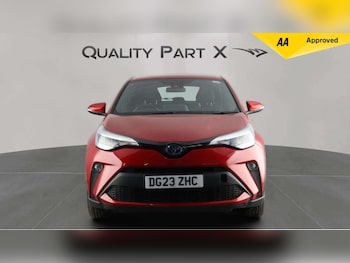 Used Toyota C-HR 2023 for sale - 79408948: Photo