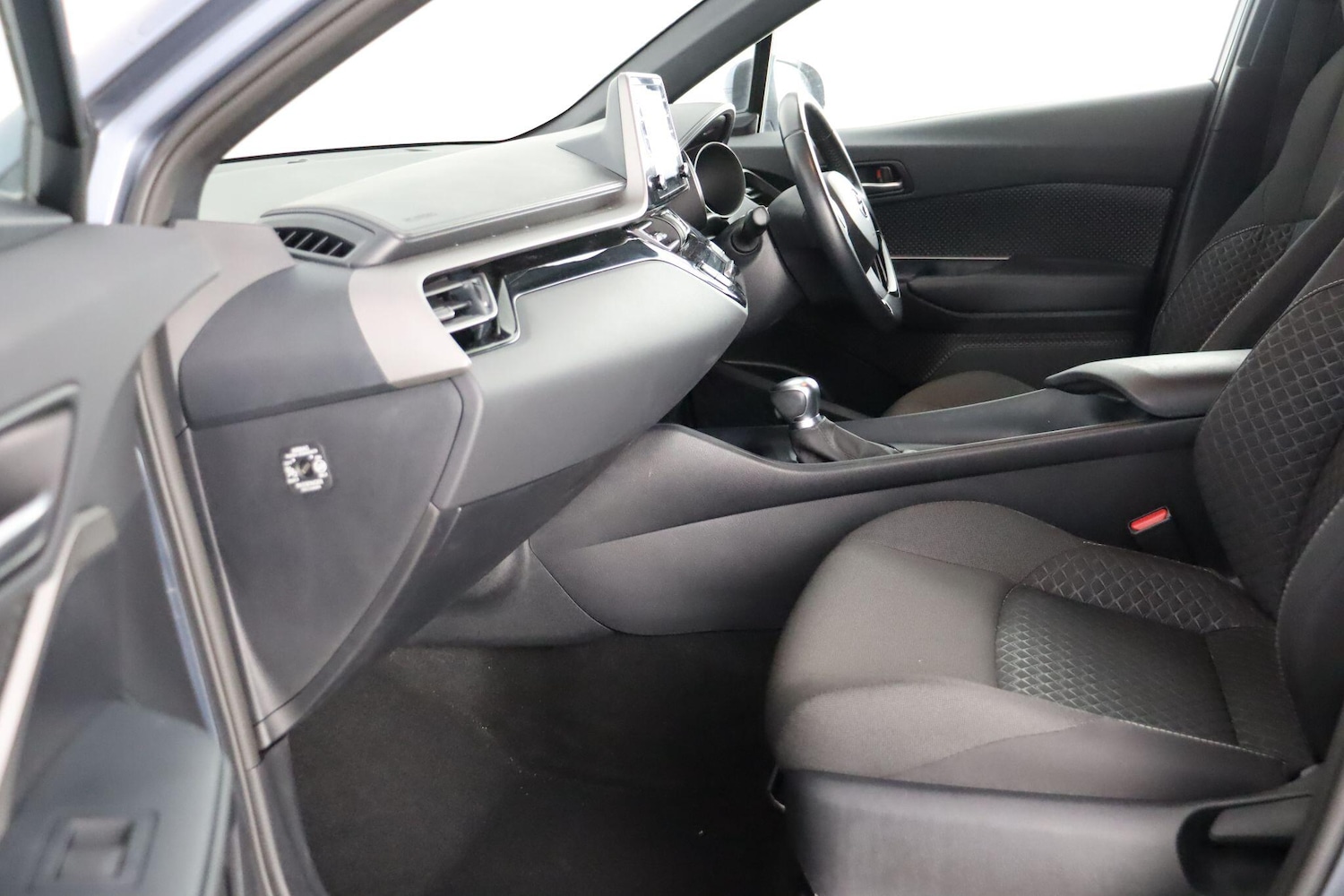 Used Toyota C-HR 2022 for sale - 77306031: Photo 13