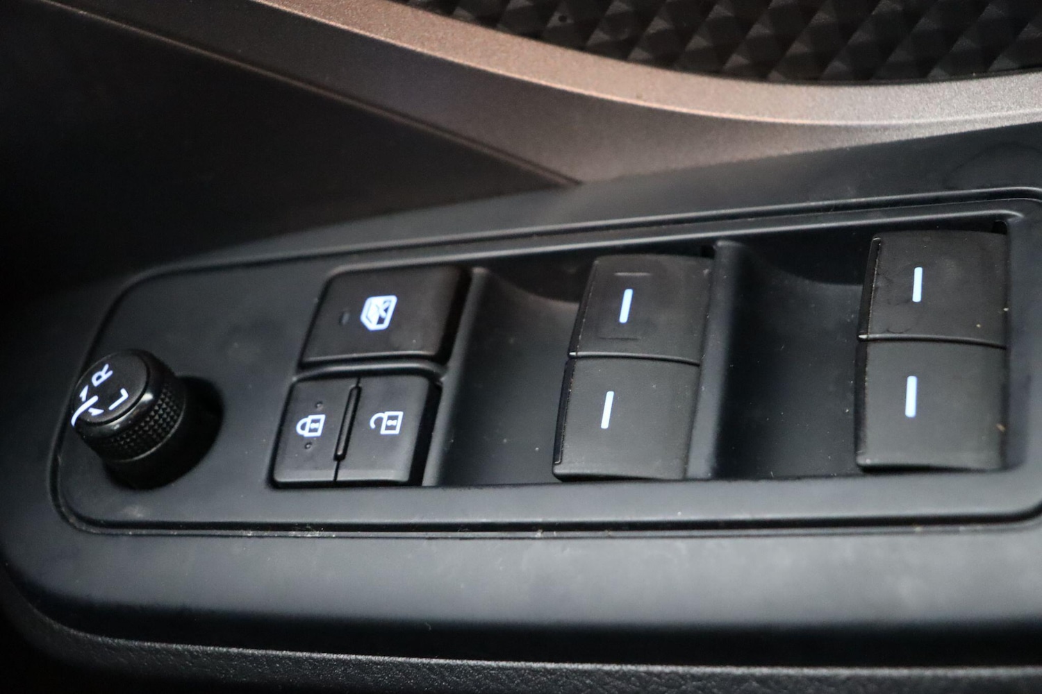 Used Toyota C-HR 2022 for sale - 77306031: Photo 14