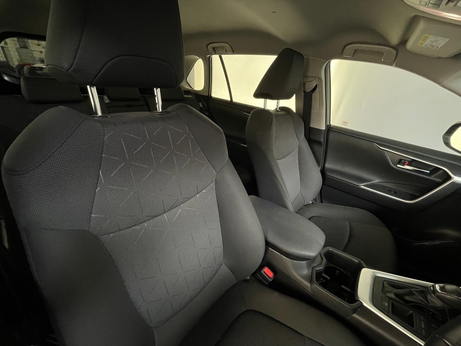 Used Toyota RAV4 2022 for sale - 76084327: Photo 15