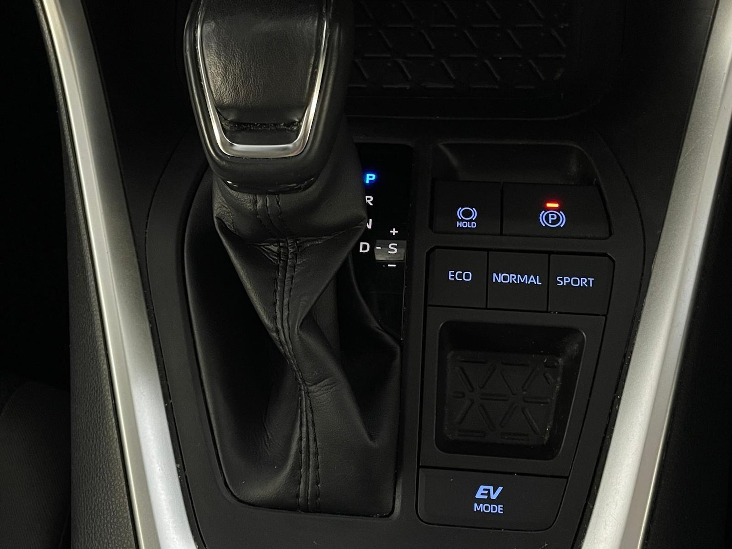 Used Toyota RAV4 2022 for sale - 76084327: Photo 20