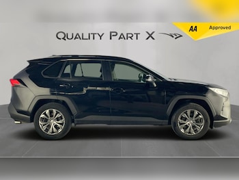 Used Toyota RAV4 2022 for sale - 76084327: Photo 2