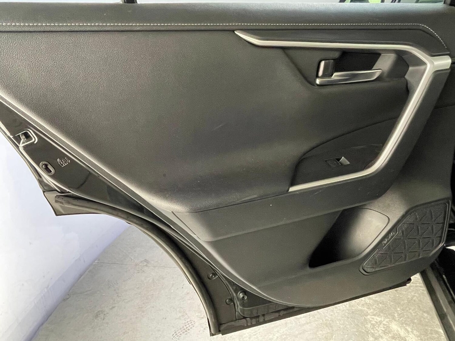 Used Toyota RAV4 2022 for sale - 76084327: Photo 33