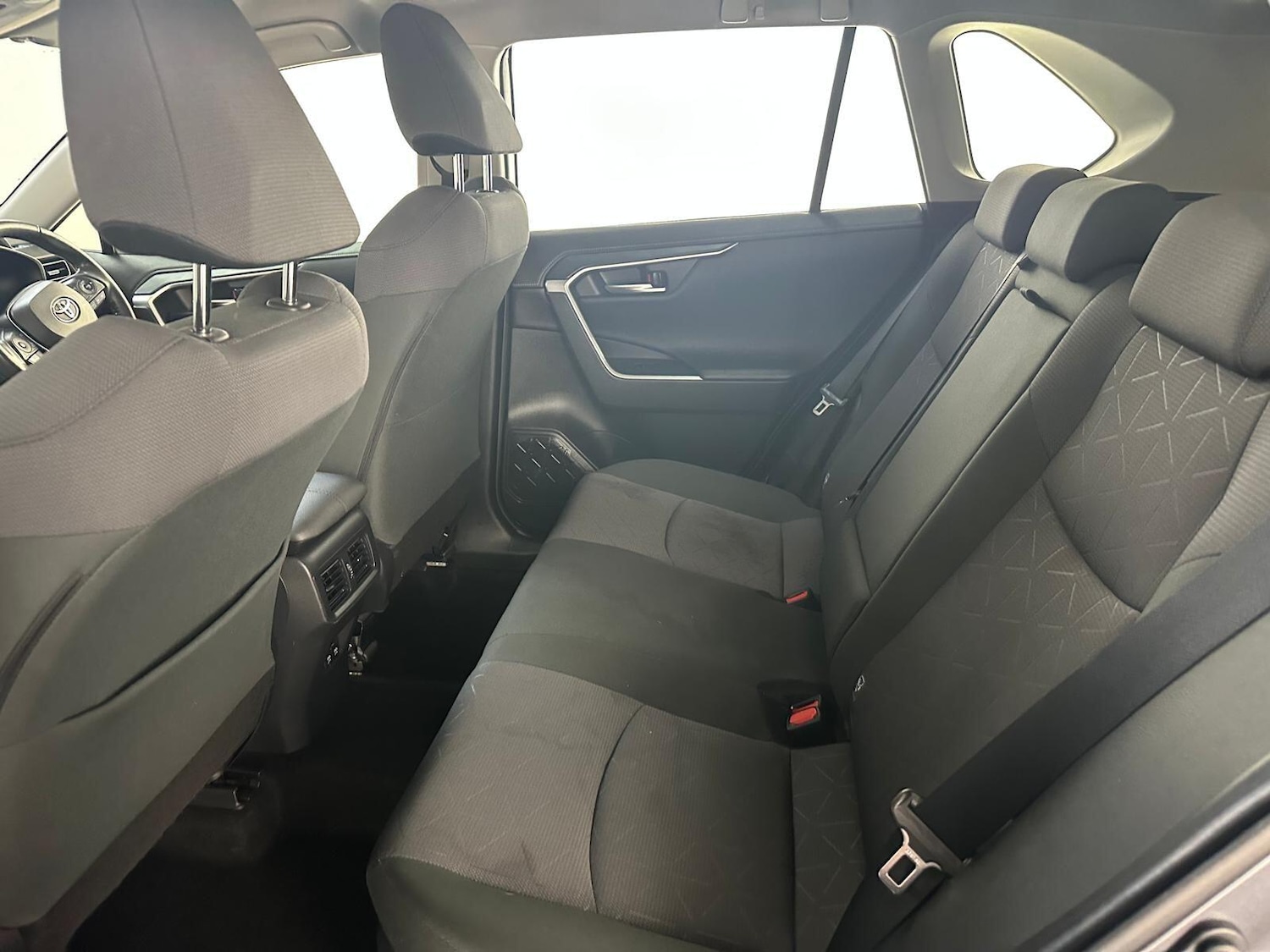 Used Toyota RAV4 2020 for sale - 76259041: Photo 13