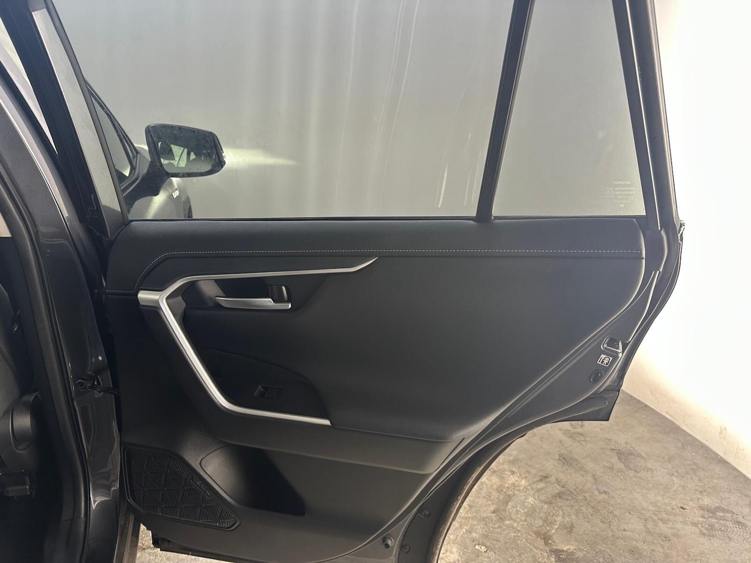 Used Toyota RAV4 2020 for sale - 76259041: Photo 24