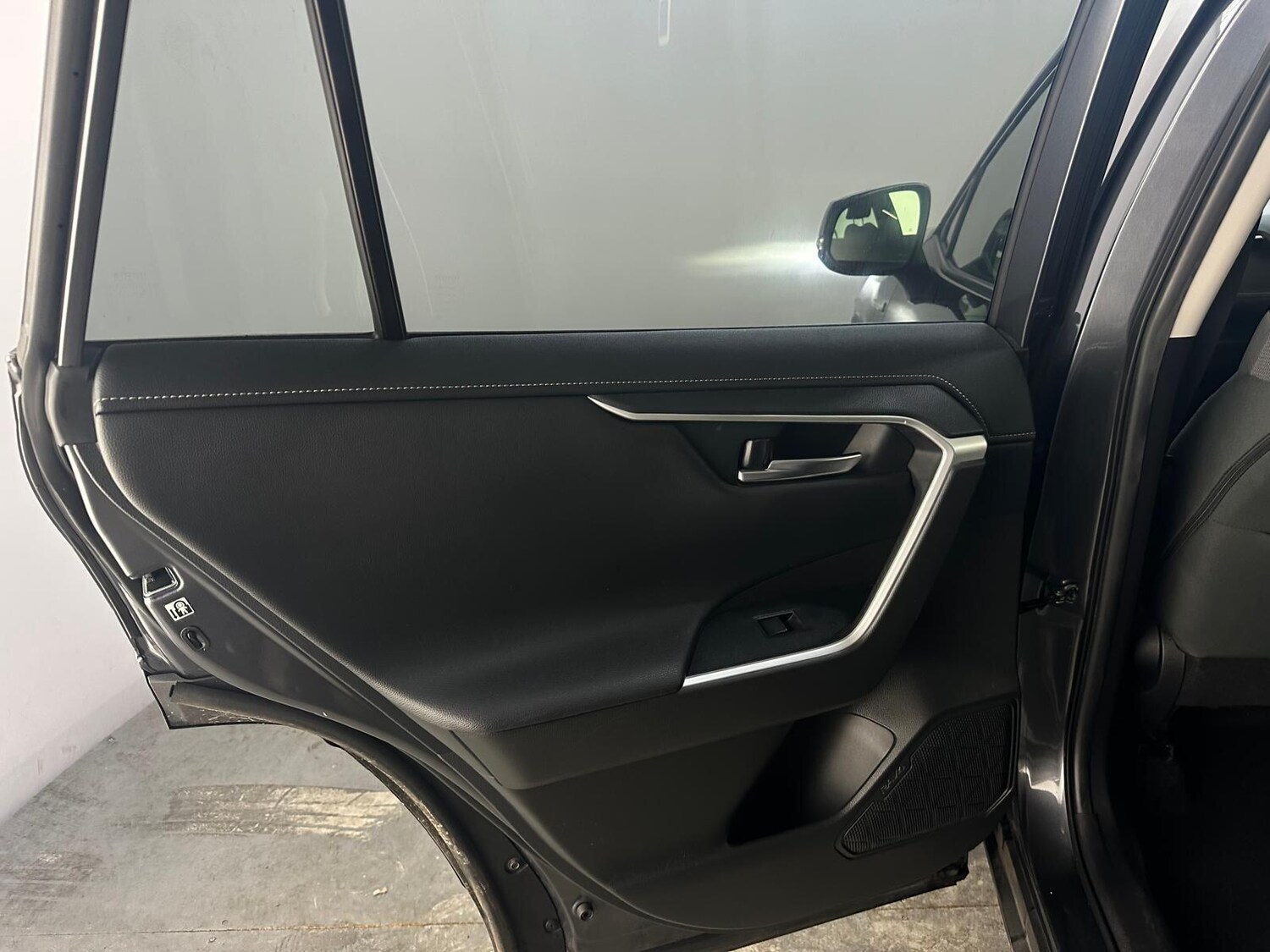 Used Toyota RAV4 2020 for sale - 76259041: Photo 25