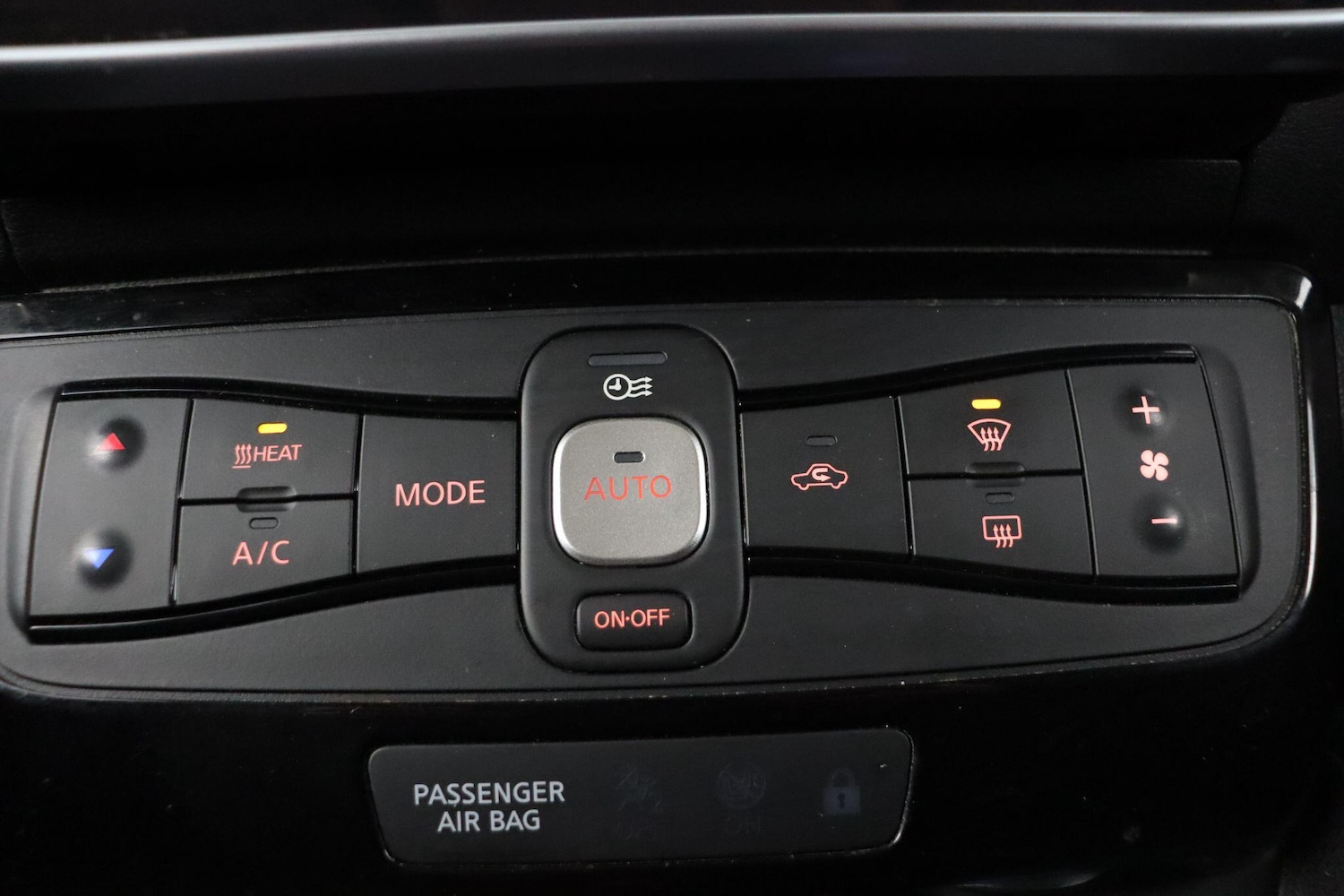 Used Nissan Leaf 2021 for sale - 77203554: Photo 22