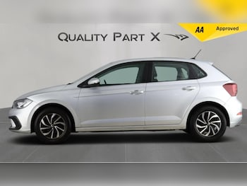 Used Volkswagen Polo 2022 for sale - 77684209: Photo