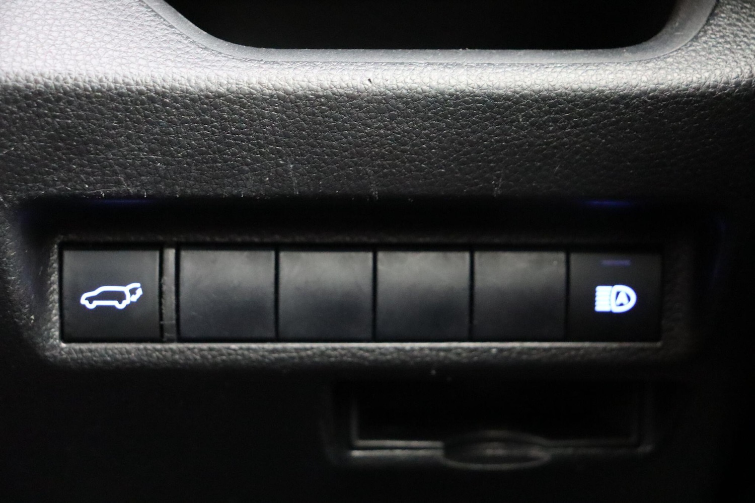 Used Toyota RAV4 for sale - 77549785: Photo 18