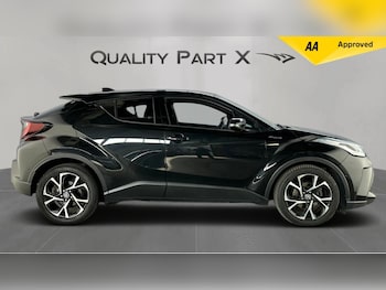 Used Toyota C-HR 2020 for sale - 75810240: Photo