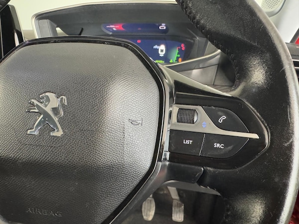 Used Peugeot 2008 2021 for sale - 74187725: Photo 26