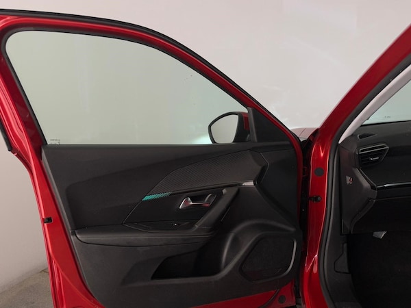 Used Peugeot 2008 2021 for sale - 74187725: Photo 9