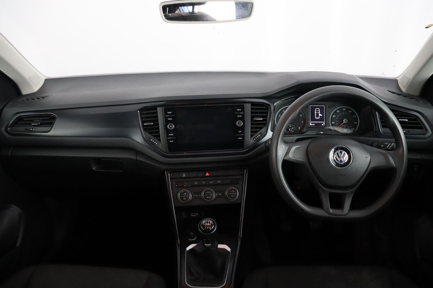 Used Volkswagen T-Roc 2019 for sale - 77142929: Photo 10