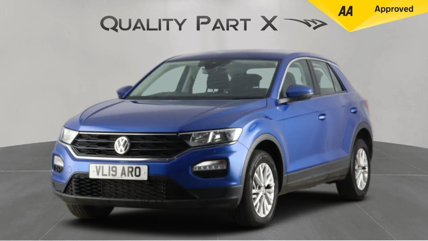 Used Volkswagen T-Roc 2019 for sale - 77142929: Photo 3