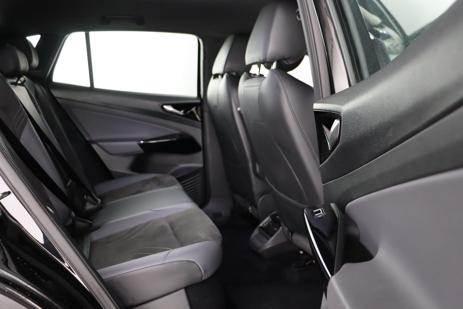 Used Volkswagen ID.4 2022 for sale - 76964808: Photo 13