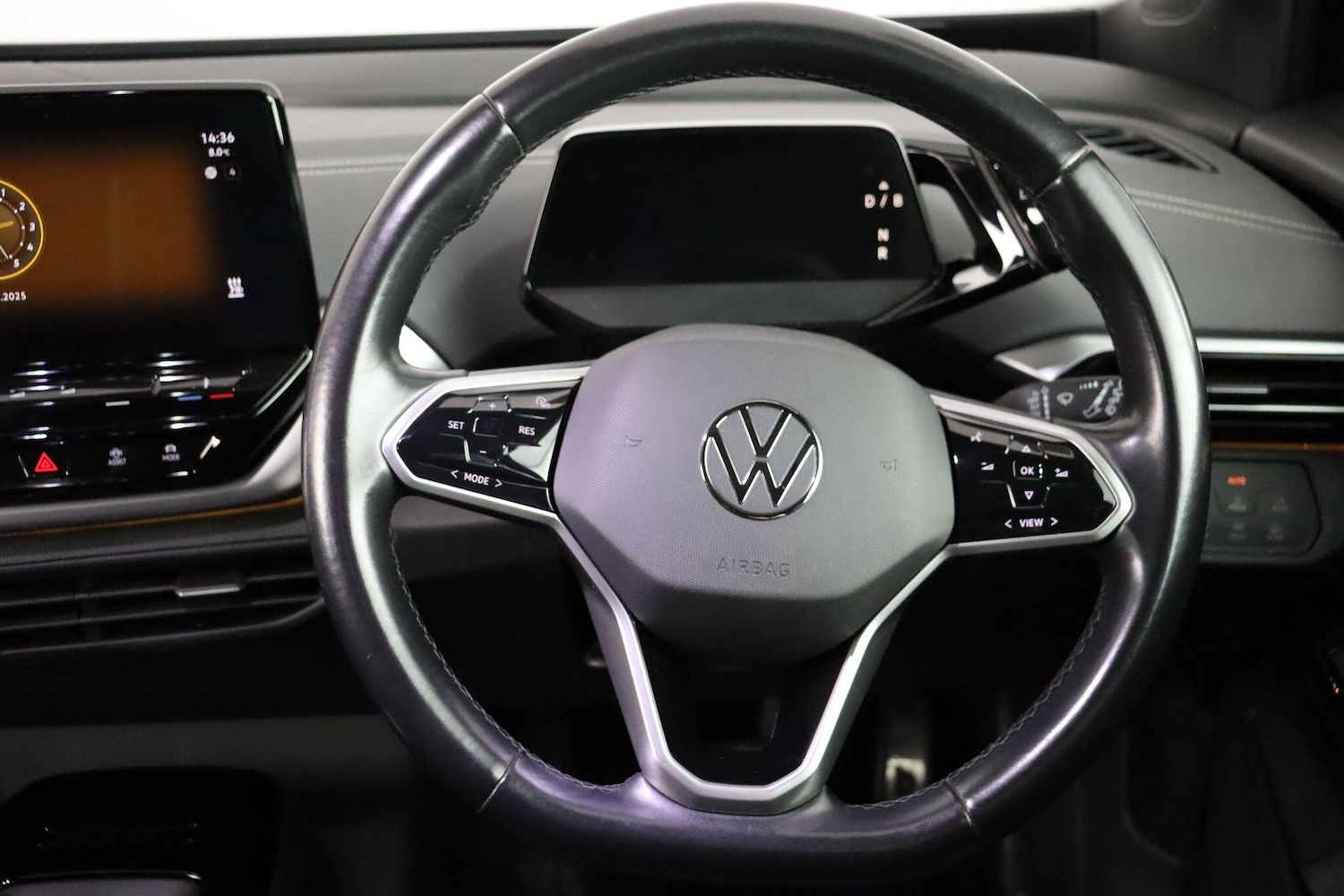 Used Volkswagen ID.4 2022 for sale - 76964808: Photo 9