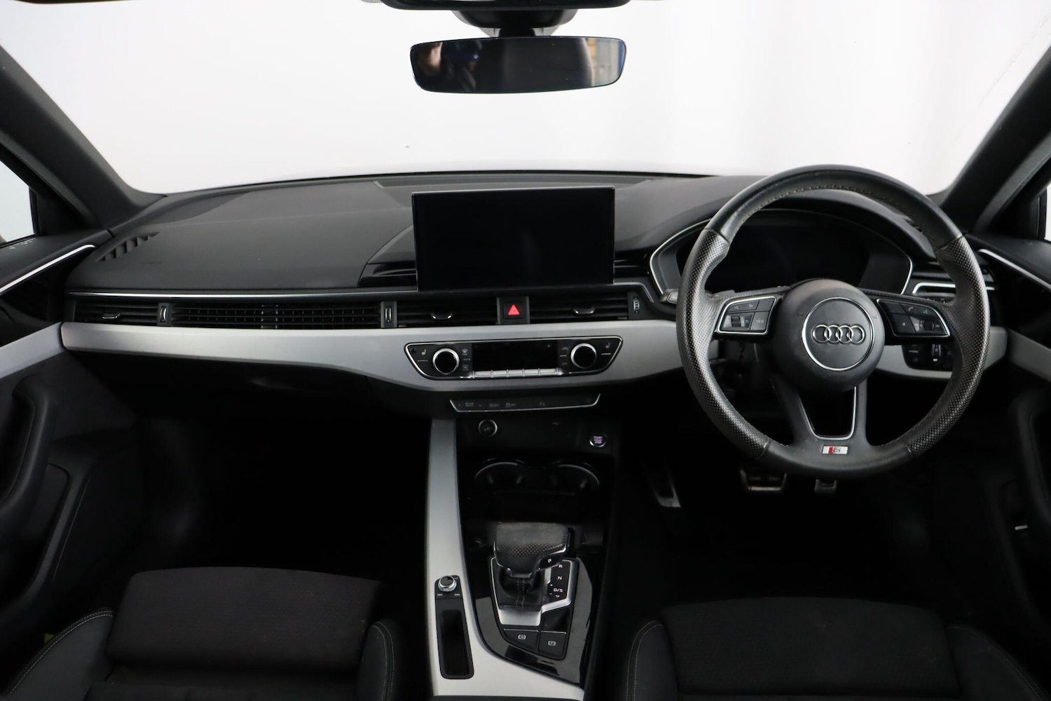 Used Audi A4 2023 for sale - 77253893: Photo 9