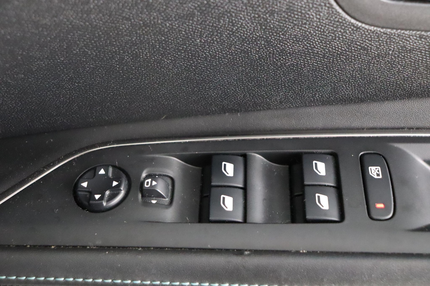 Used Peugeot 5008 2021 for sale - 77320299: Photo 15