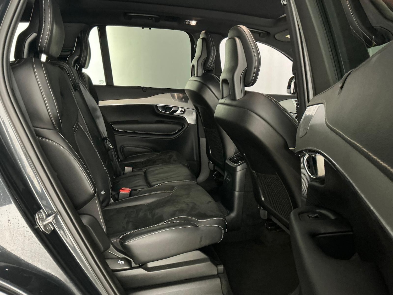 Used Volvo XC90 2021 for sale - 76801623: Photo 15