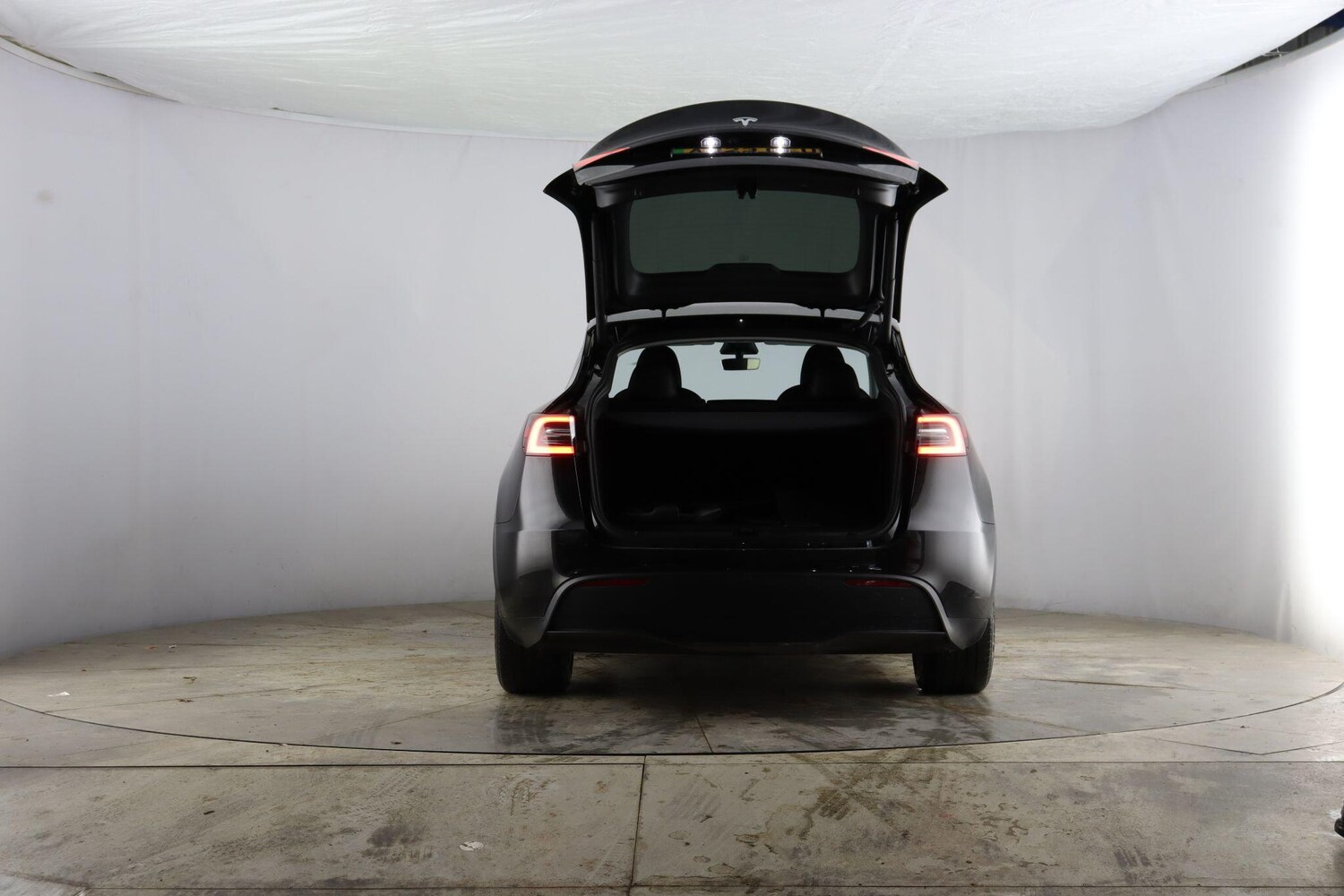 Used Tesla Model Y 2023 for sale - 77386224: Photo 27