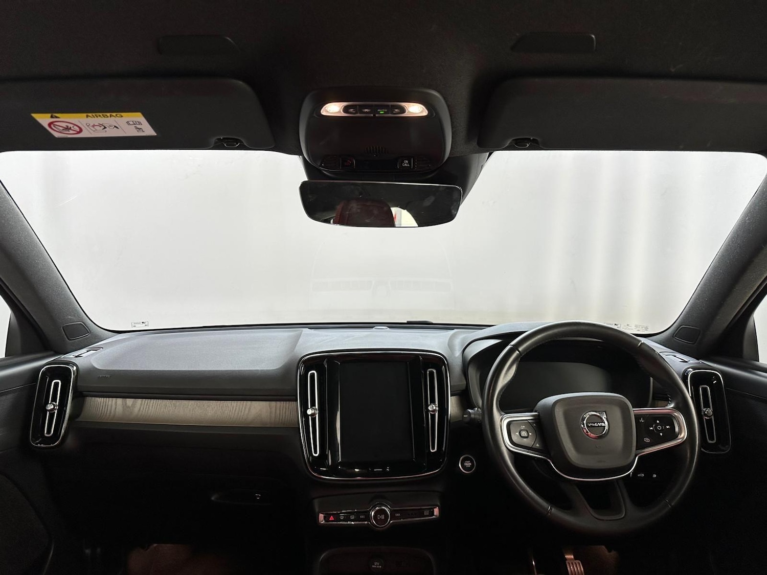 Used Volvo XC40 2020 for sale - 76965537: Photo 10