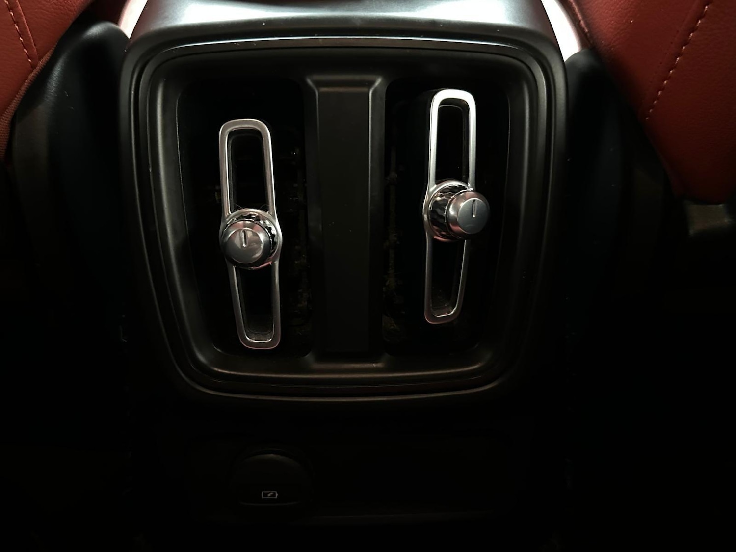 Used Volvo XC40 2020 for sale - 76965537: Photo 21