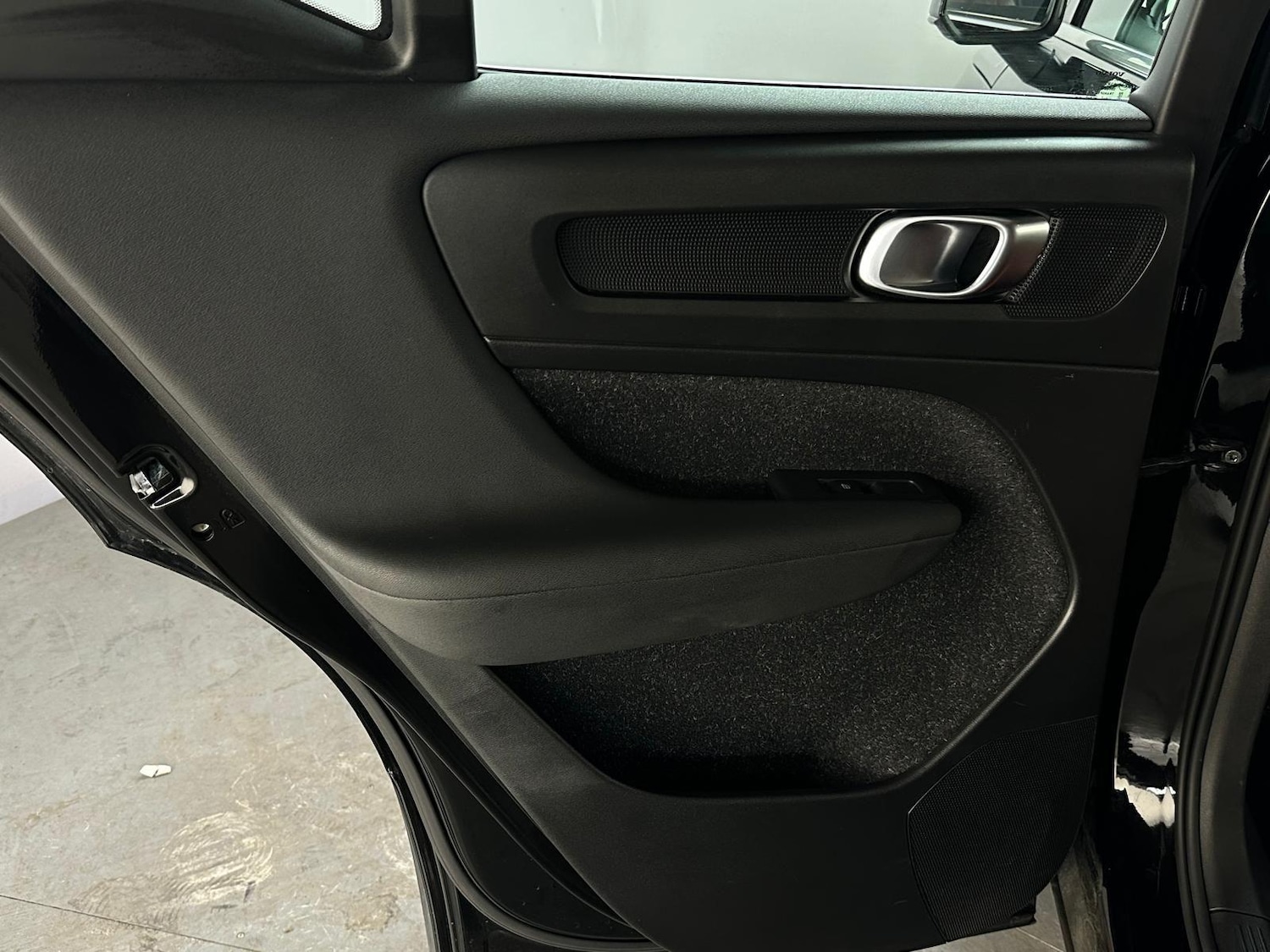 Used Volvo XC40 2020 for sale - 76965537: Photo 31