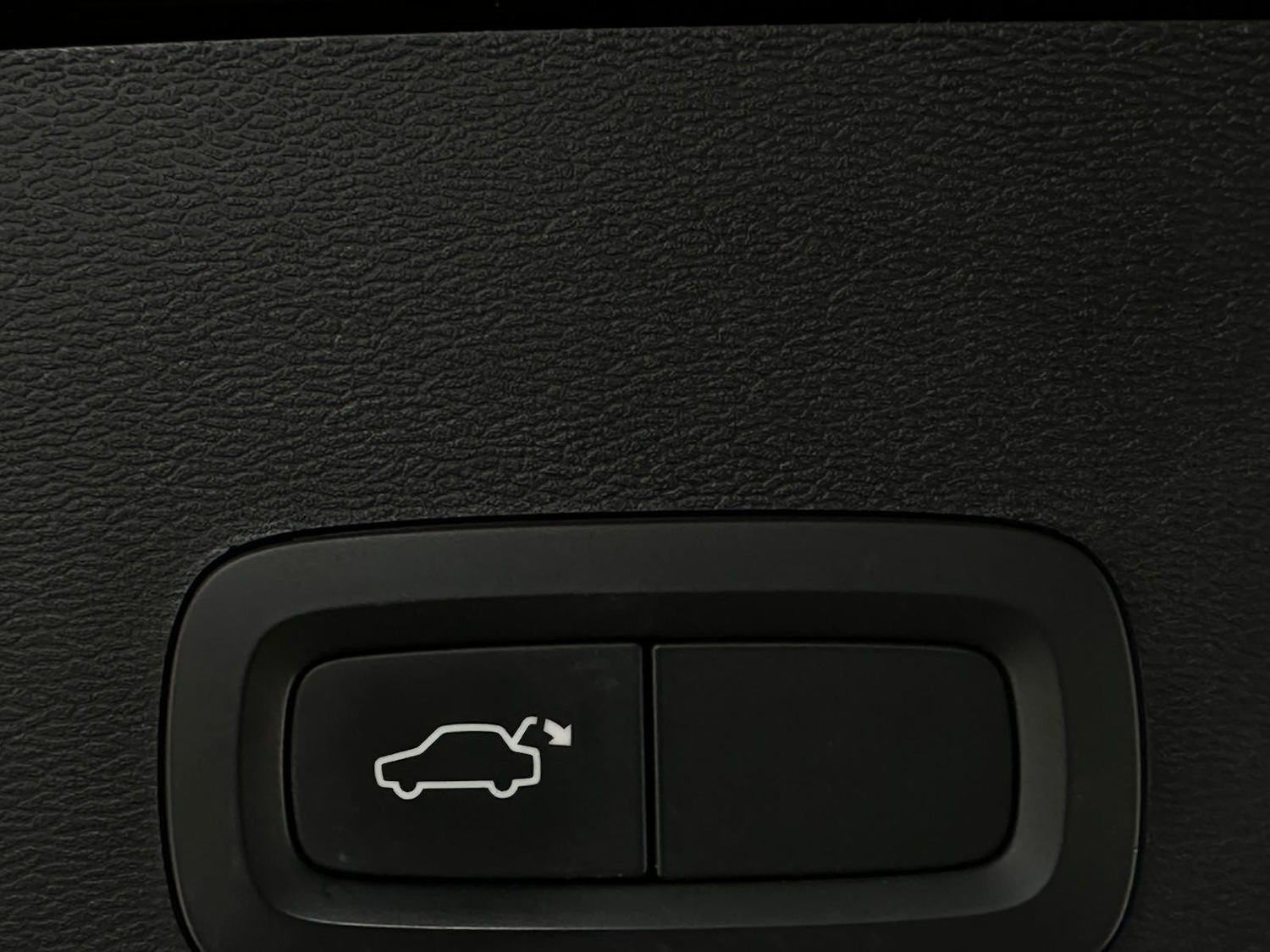 Used Volvo XC40 2020 for sale - 76965537: Photo 38