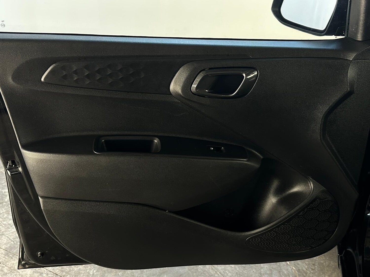 Used Hyundai i10 2022 for sale - 76109671: Photo 28