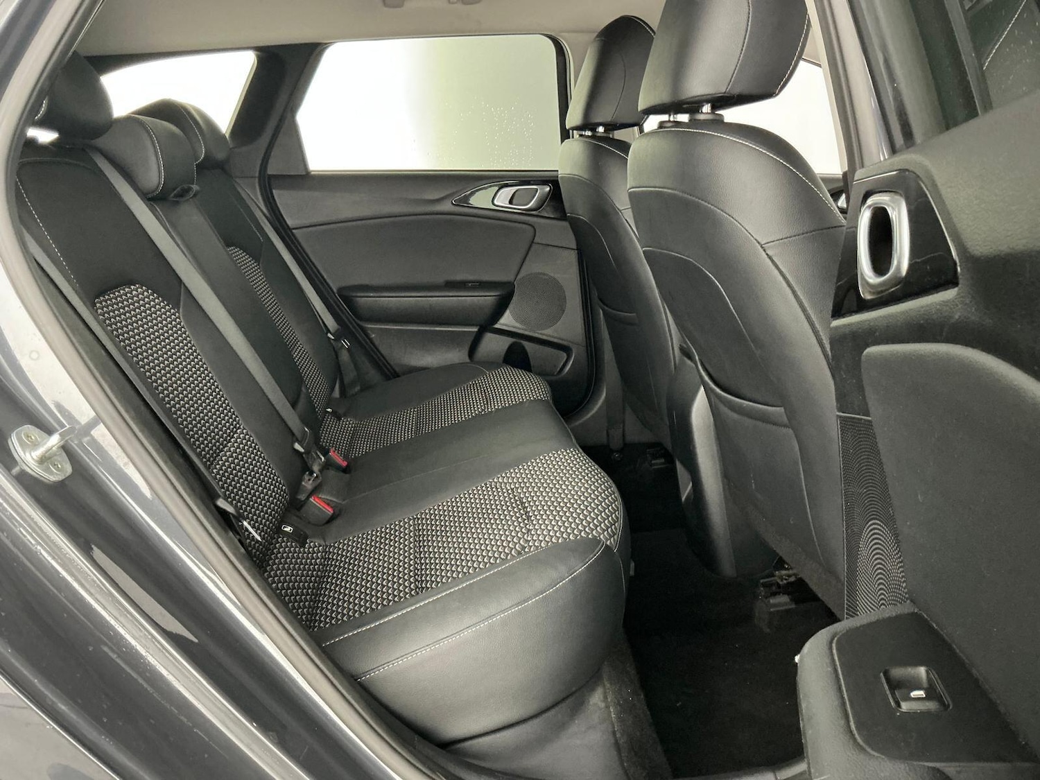 Used Kia Ceed 2022 for sale - 76801947: Photo 15