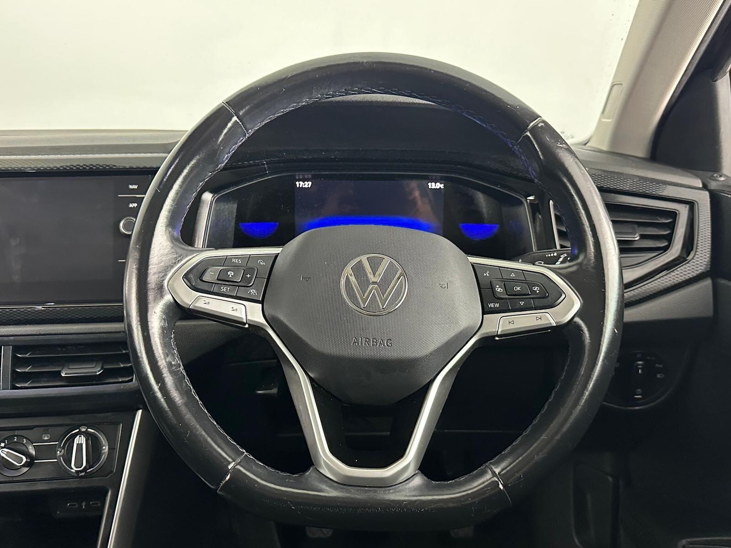 Used Volkswagen Taigo 2022 for sale - 76485372: Photo 9