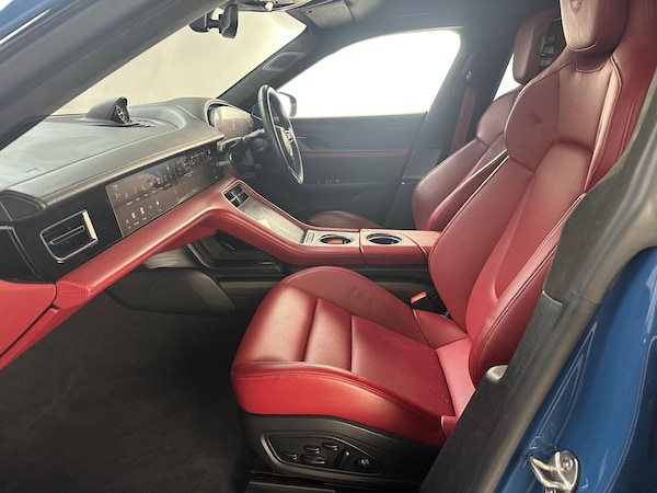 Used Porsche Taycan 2021 for sale - 76269896: Photo 12