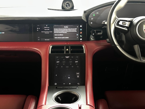 Used Porsche Taycan 2021 for sale - 76269896: Photo 15