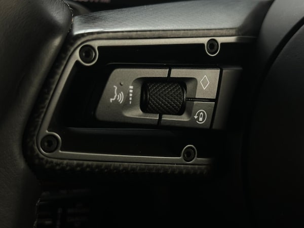 Used Porsche Taycan 2021 for sale - 76269896: Photo 22