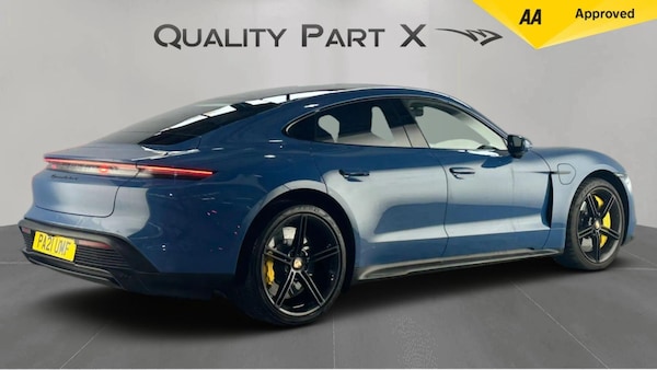Used Porsche Taycan 2021 for sale - 76269896: Photo 3