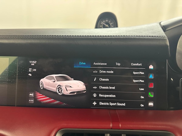 Used Porsche Taycan 2021 for sale - 76269896: Photo 43