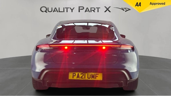 Used Porsche Taycan 2021 for sale - 76269896: Photo 4