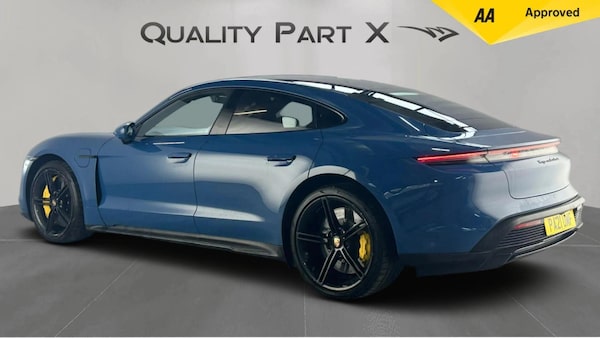 Used Porsche Taycan 2021 for sale - 76269896: Photo 5