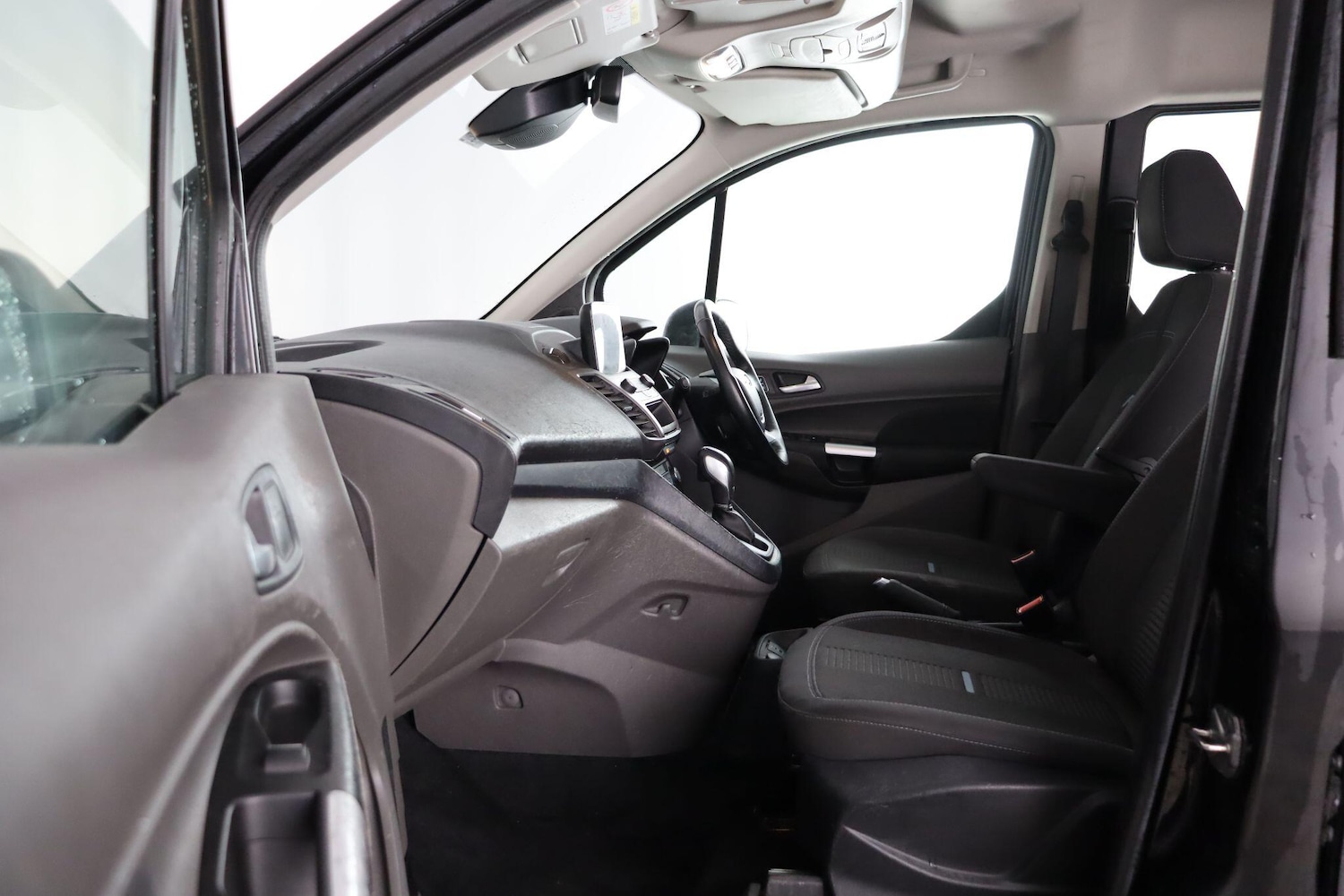 Used Ford Grand Tourneo Connect 2022 for sale - 77892610: Photo 10